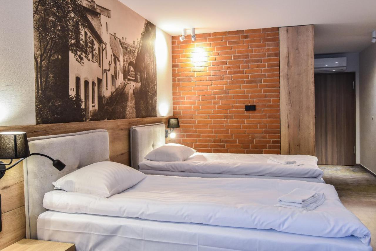 Strzelnica Hotel I Restauracja Старогард-Гданьский Экстерьер фото