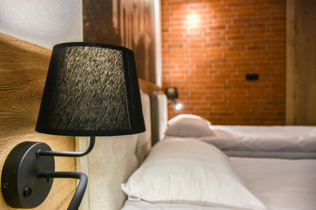 Strzelnica Hotel I Restauracja Старогард-Гданьский Экстерьер фото