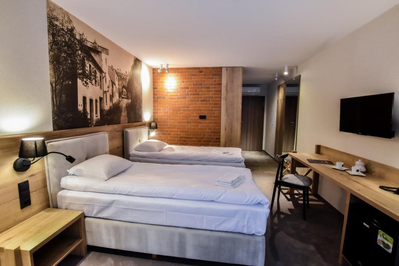 Strzelnica Hotel I Restauracja Старогард-Гданьский Экстерьер фото