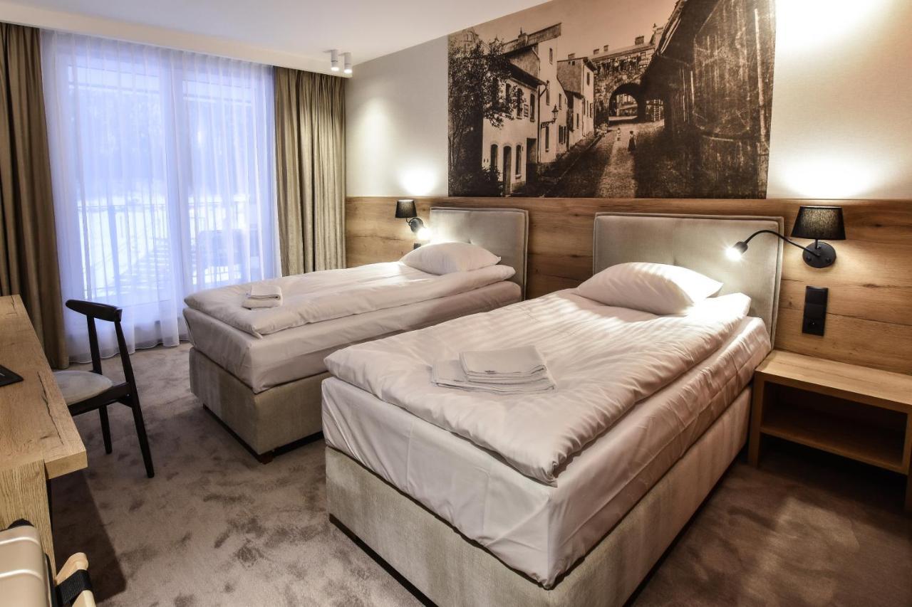 Strzelnica Hotel I Restauracja Старогард-Гданьский Экстерьер фото