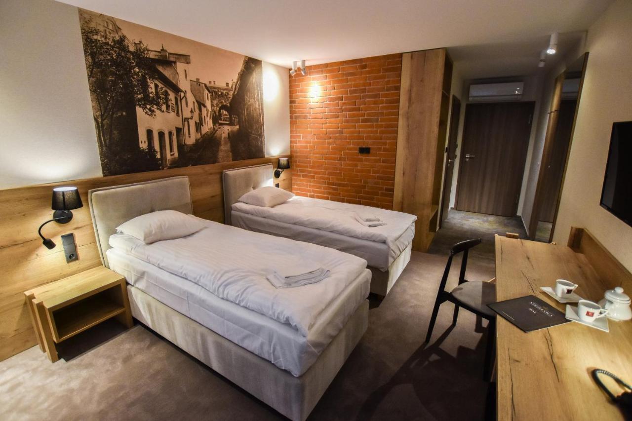 Strzelnica Hotel I Restauracja Старогард-Гданьский Экстерьер фото