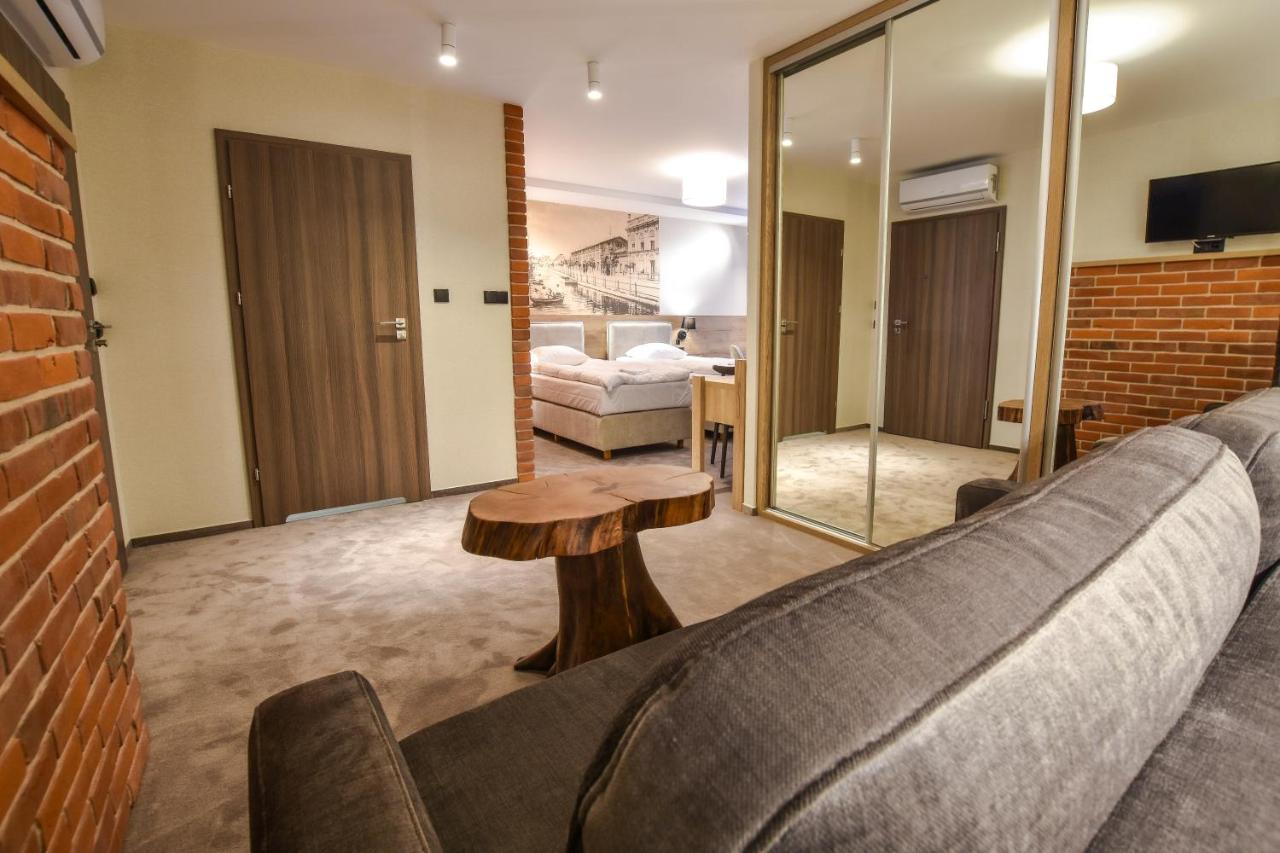 Strzelnica Hotel I Restauracja Старогард-Гданьский Экстерьер фото